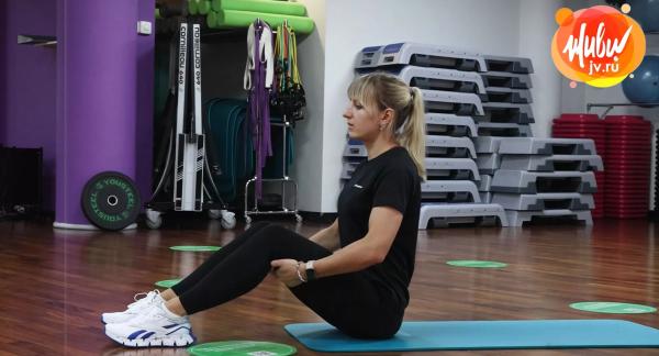 7 упражнений, которые надо выполнять перед сном, чтобы расслабиться 7 упражнений, которые надо выполнять перед сном, чтобы расслабиться