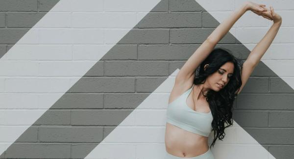 Лифтинг теннисным мячиком: избавьтесь от отеков за 10 минут Лифтинг теннисным мячиком: избавьтесь от отеков за 10 минут