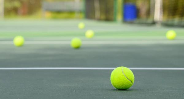 Лифтинг теннисным мячиком: избавьтесь от отеков за 10 минут Лифтинг теннисным мячиком: избавьтесь от отеков за 10 минут