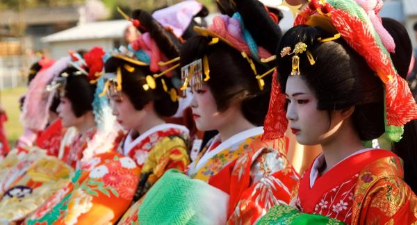 Гимнастика макко-хо: упражнения гейш для молодости и здоровья Гимнастика макко-хо: упражнения гейш для молодости и здоровья