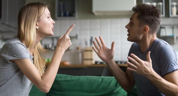 Бой с тенью: как перестать ревновать и накручивать себя Бой с тенью: как перестать ревновать и накручивать себя