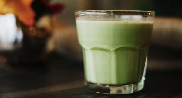 Бананы при похудении: чем полезны и как их лучше всего съесть (рецепты) Бананы при похудении: чем полезны и как их лучше всего съесть (рецепты)