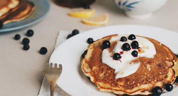 10 простых ПП-завтраков для каждого до 300 ккал + КБЖУ всех блюд