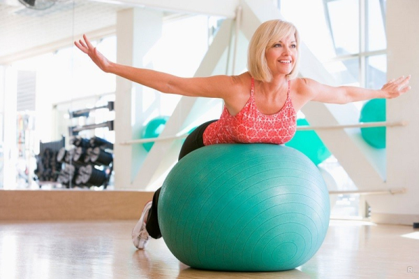 Любовь к себе длиной в 10 минут: 8 причин делать зарядку каждый день