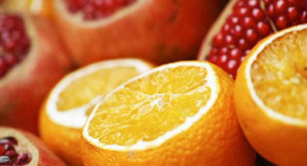 Где содержится витамин С: список продуктов и польза витамина для здоровья
