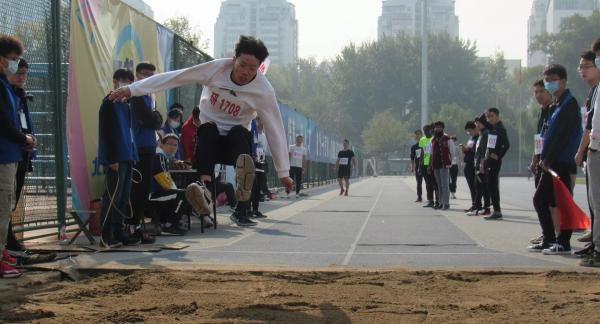 Упражнения на развитие прыжка в длину, которые увеличивают дальность полета