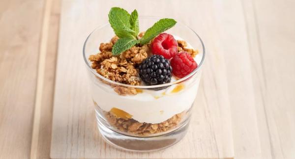 Чем полезен греческий йогурт: удивительные свойства для здоровья и похудения