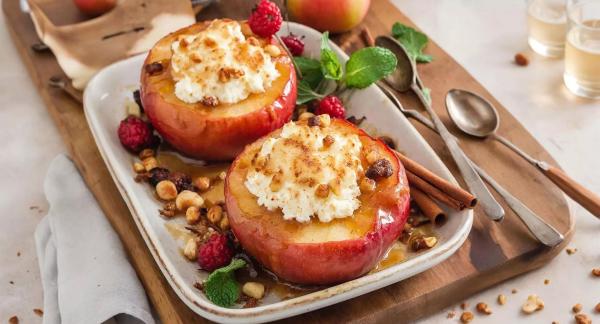 Что приготовить на Новый год: праздничное меню от фитнес-тренеров, нутрициологов и врачей