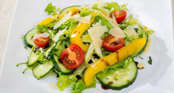 Что приготовить на Новый год: праздничное меню от фитнес-тренеров, нутрициологов и врачей