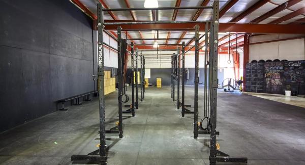 Полный гид по тренажерам: что, зачем и как использовать в зале (фото)