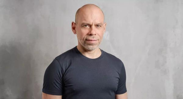 ЛФК при шейном остеохондрозе: три комплекса упражнений