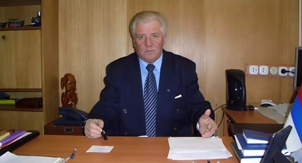 Кардиотренировка дома: 10 вариантов прыжков Джека для любой цели 