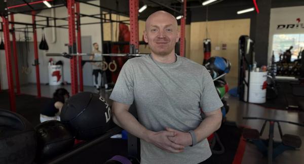 Фулбади тренировка для женщин: 10 упражнений для дома и зала