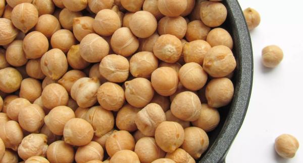 Сила в горошине: чем полезен нут и как готовить его вкусно и сытно