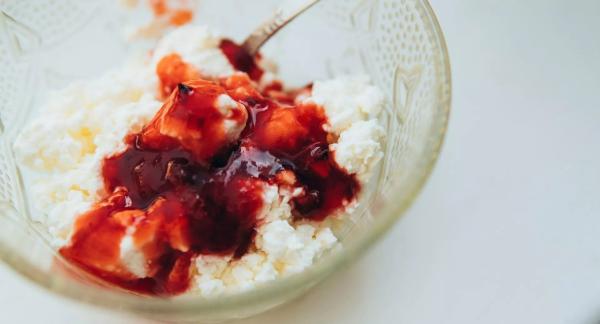 Десерты с ягодами: как приготовить вкусно и легче, чем обычные сладости
